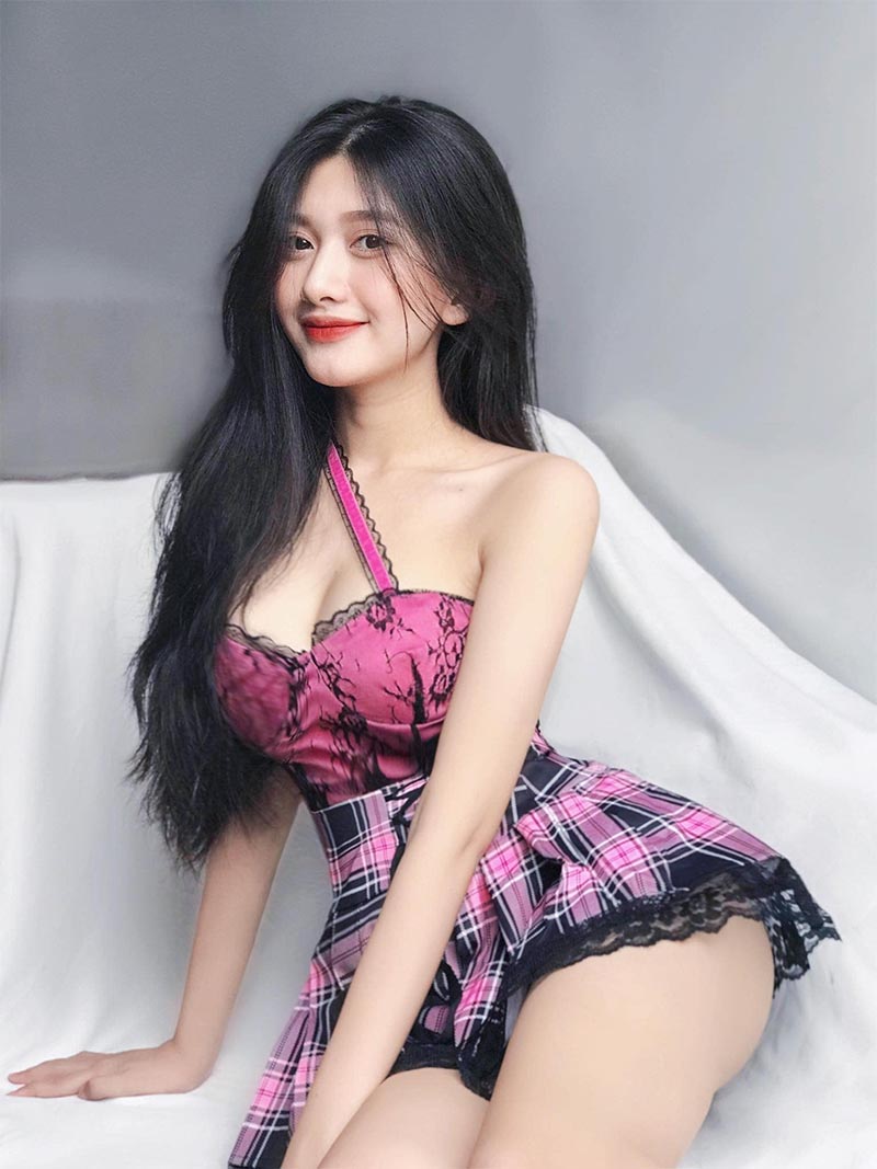 Ảnh gái xinh Thùy Trang sexy